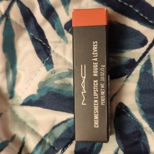MAC Cremesheen Lipstick